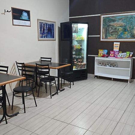 Hotel Embaixador De 库里提巴 外观 照片